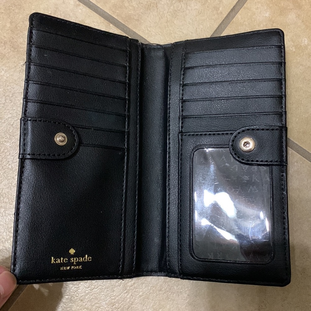 Kate Spade Wallet - Picture 6 of 6